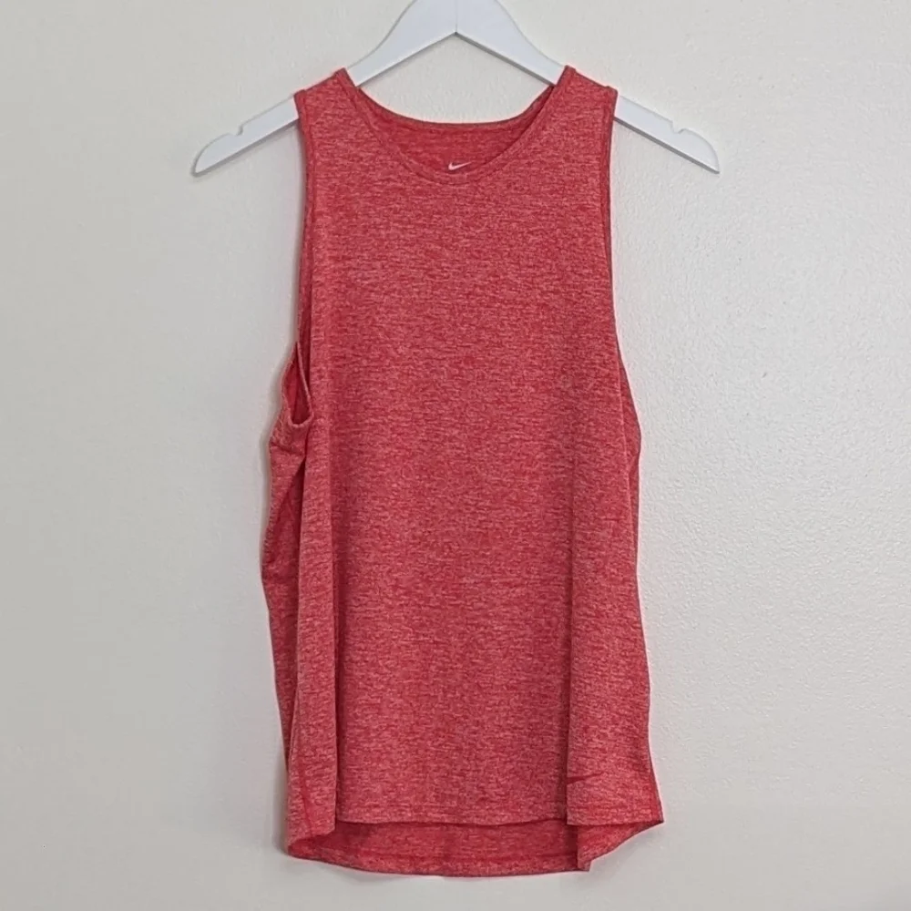 Nike Women's Red Heathered Sleeveless Tank Top
